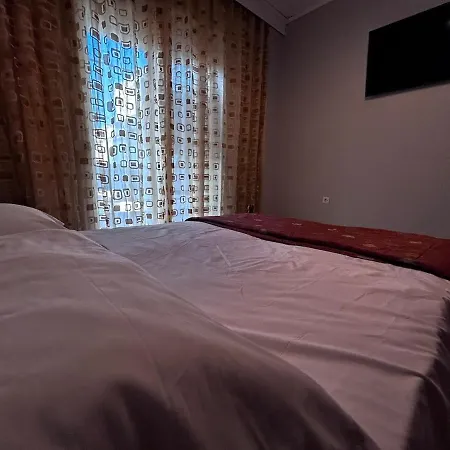 Linda Apartment * イアリソス